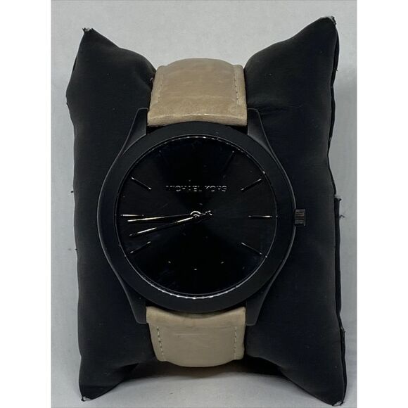 Michael Kors Slim Runway MK8510 Men's Beige Leather Analog Dial Watch JK309 - Picture 3 of 12